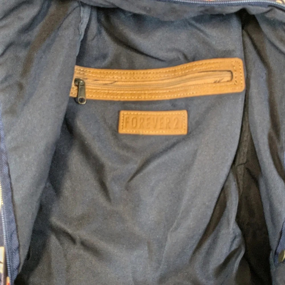 Forever 21 - floral backpack, blue/red/white - Picture 4 of 6